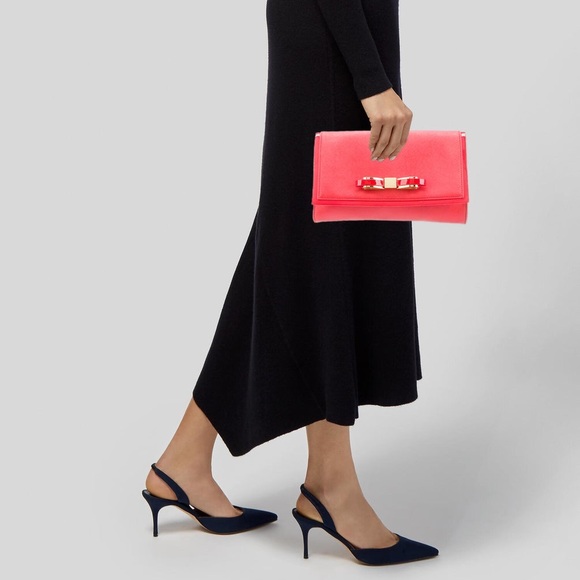 Ted Baker London RARE DISCONTINUED Large Nikkey Bow Clutch NWT - Picture 2 of 7